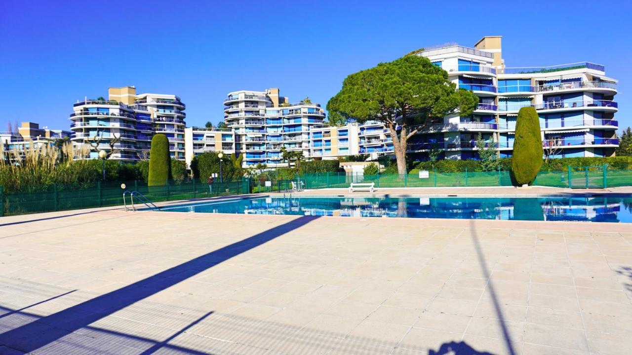 Residence Islette Du Riou Avec Piscine By Palmazur Mandelieu Exterior foto